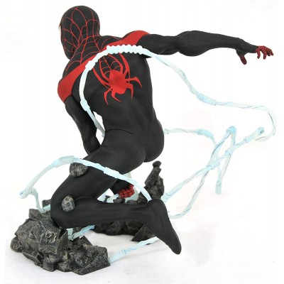 Статуетка Diamond Select Marvel: Spider-Man - Spider-Man, 23 cm
